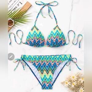Chevron Print Halter Triangle Bikini Swimsuit XL